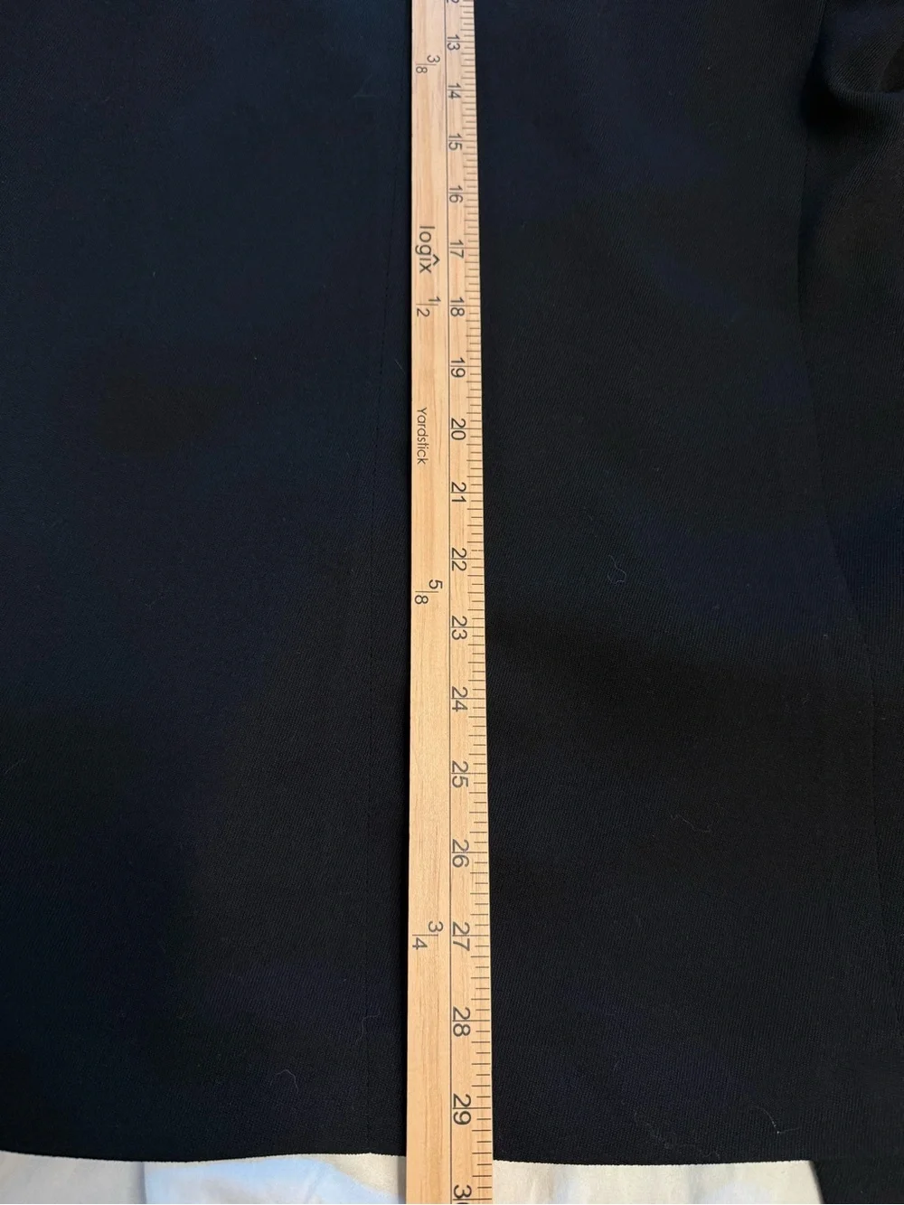 Giorgio Armani Le Collezioni Black Double-Breasted wool Blazer 40s quiet luxury
